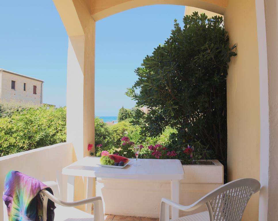 Alexia Beach Hotel Agia Marina  Room photo